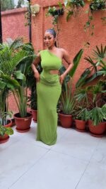 Women'S Sexy Solid One Shoulder Cut Out Waist Hollow Out Metal Decorated Bodycon Dress - Image 2